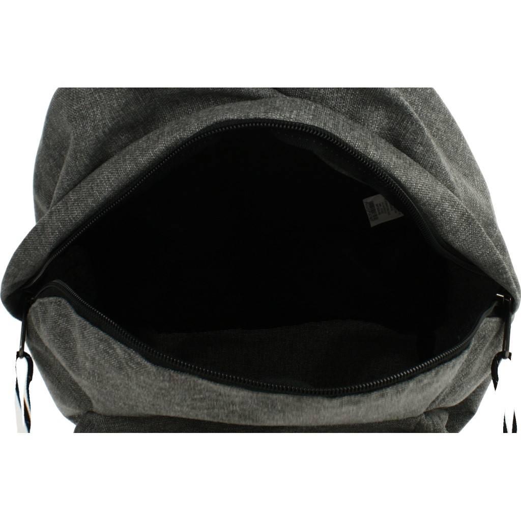 EASTPAK ORBIT en color GRIS  (5)