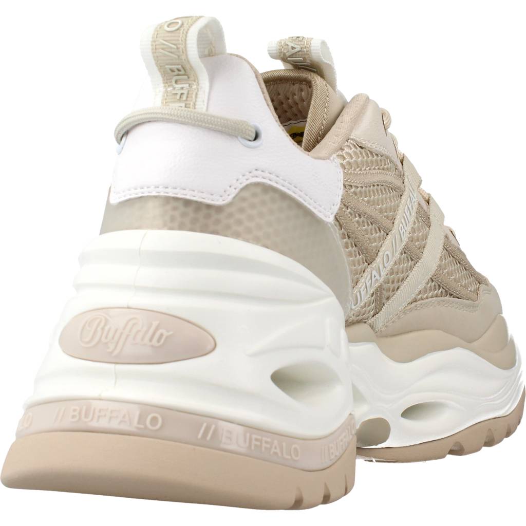 BUFFALO TRIPLET NRG en color BEIS  (3)