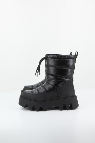 BUFFALO FLORA PUFFER BOOT en color NEGRO  (3)