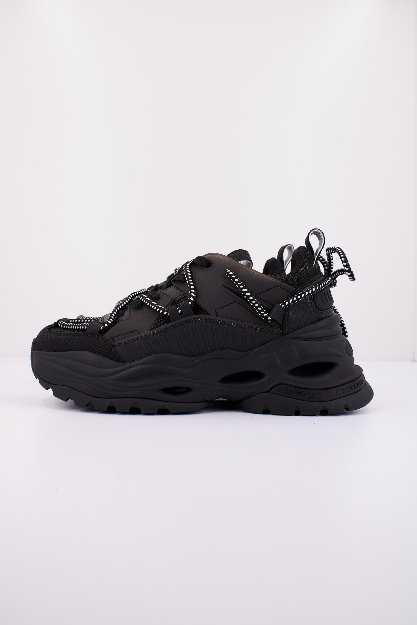 BUFFALO TRIPLET LACE en color NEGRO  (1)