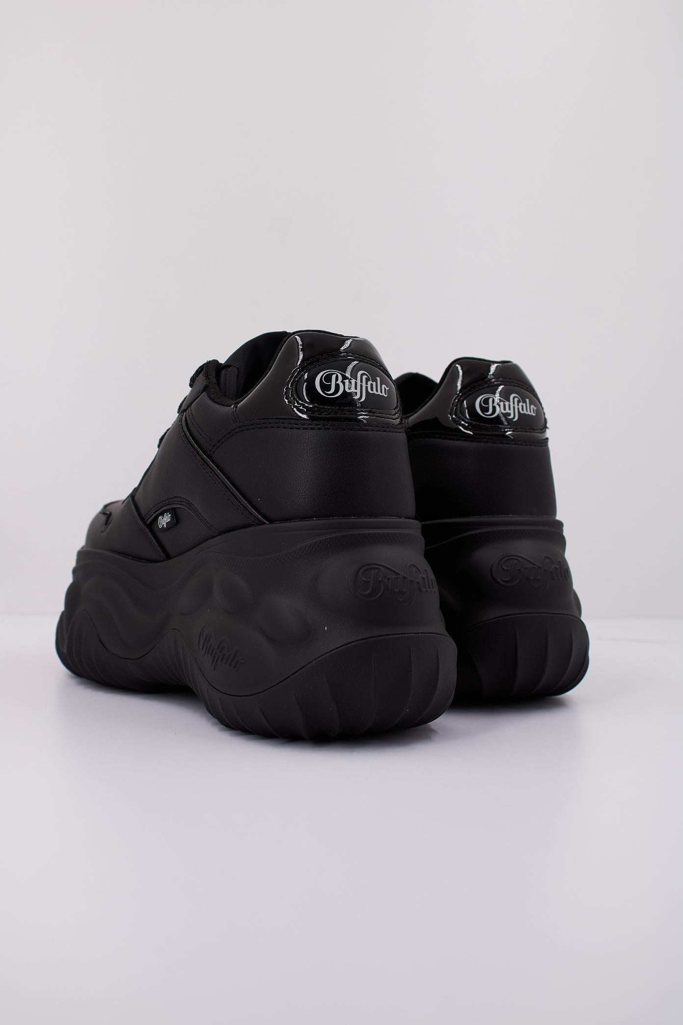 BUFFALO BLADER ONE en color NEGRO  (4)