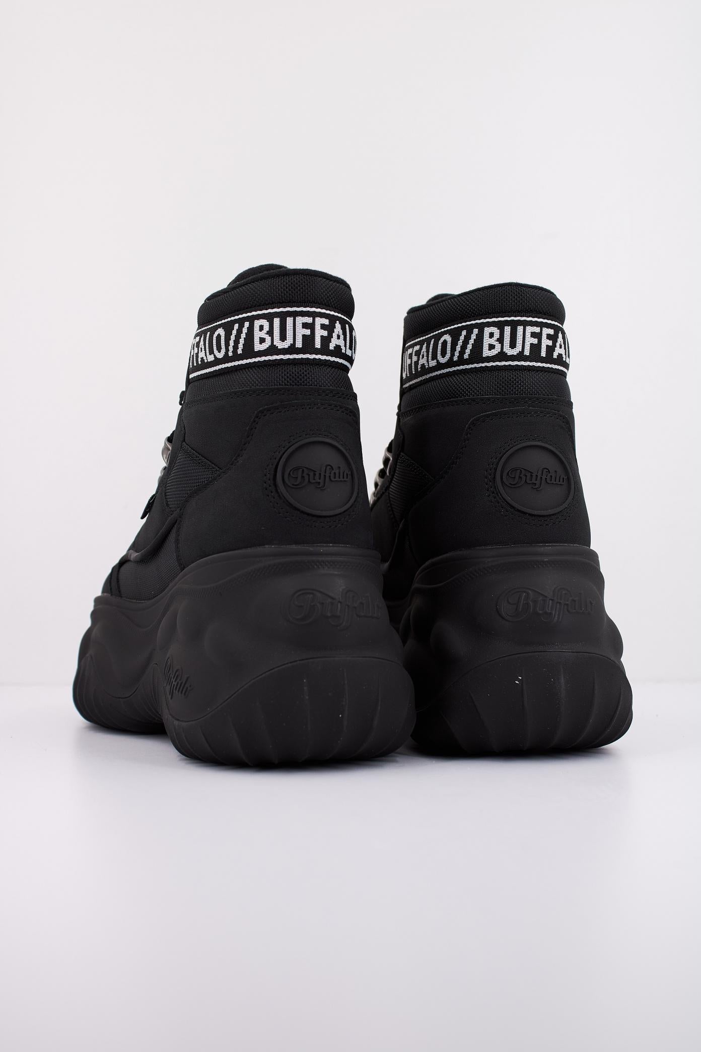 BUFFALO BLADER HIKING en color NEGRO  (4)