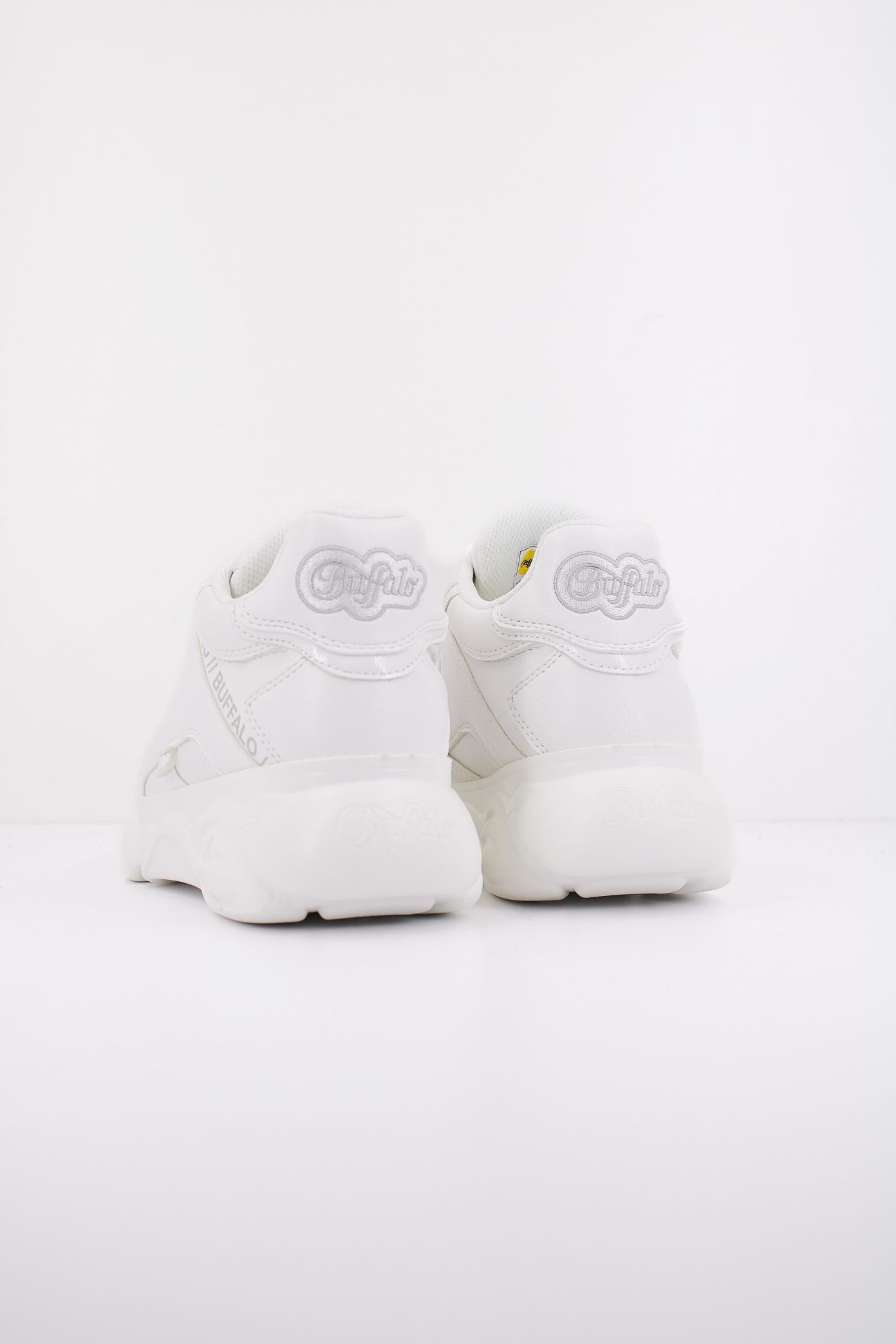 BUFFALO CLD ECHO en color BLANCO  (4)