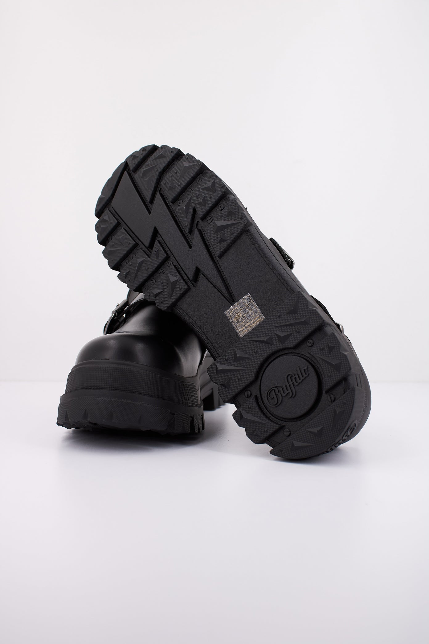BUFFALO ASPHA CLOG SND BS en color NEGRO  (5)