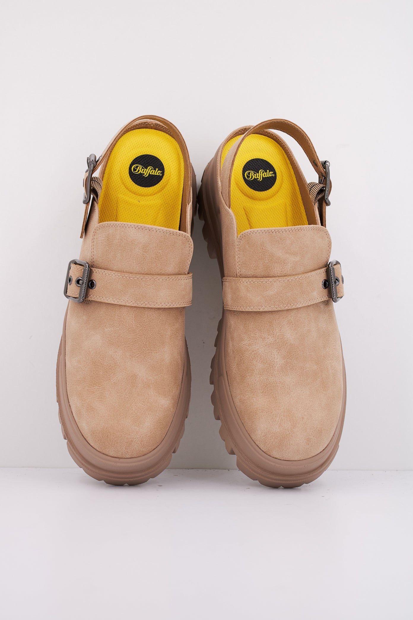 BUFFALO ASPHA CLOG SND BS en color BEIS  (3)