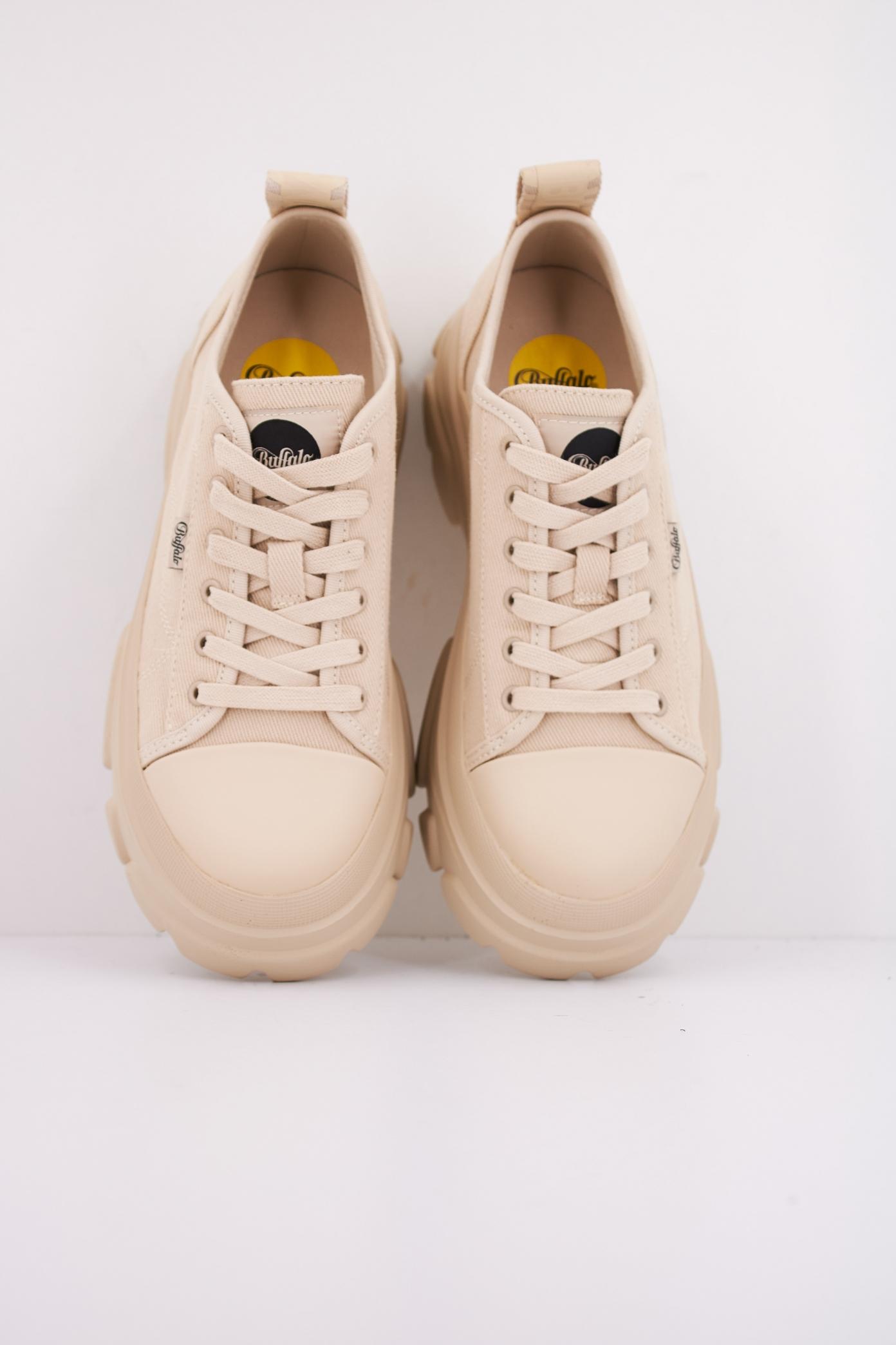BUFFALO CADE LACE UP LO en color MARRON CLARO  (3)