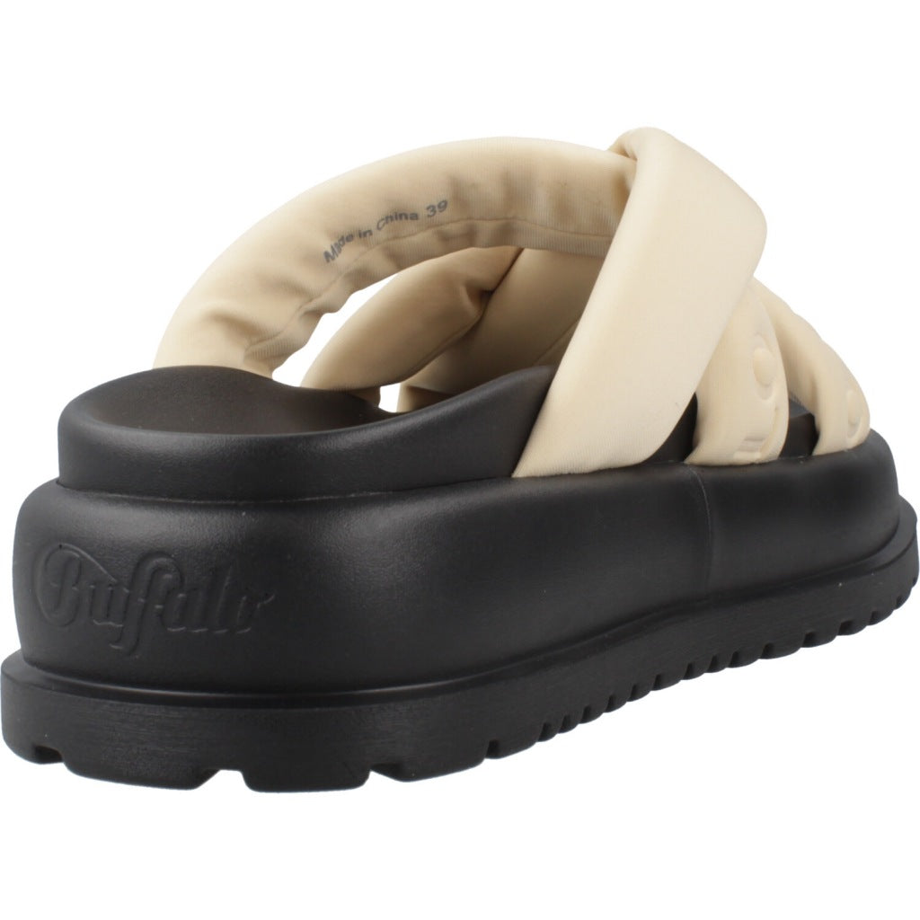 BUFFALO  RAYA ARI STUD VEGAN  en color NUDE  (3)