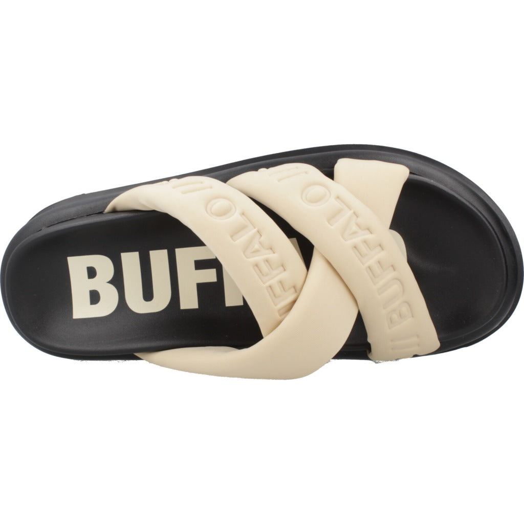 BUFFALO  RAYA ARI STUD VEGAN  en color NUDE  (7)