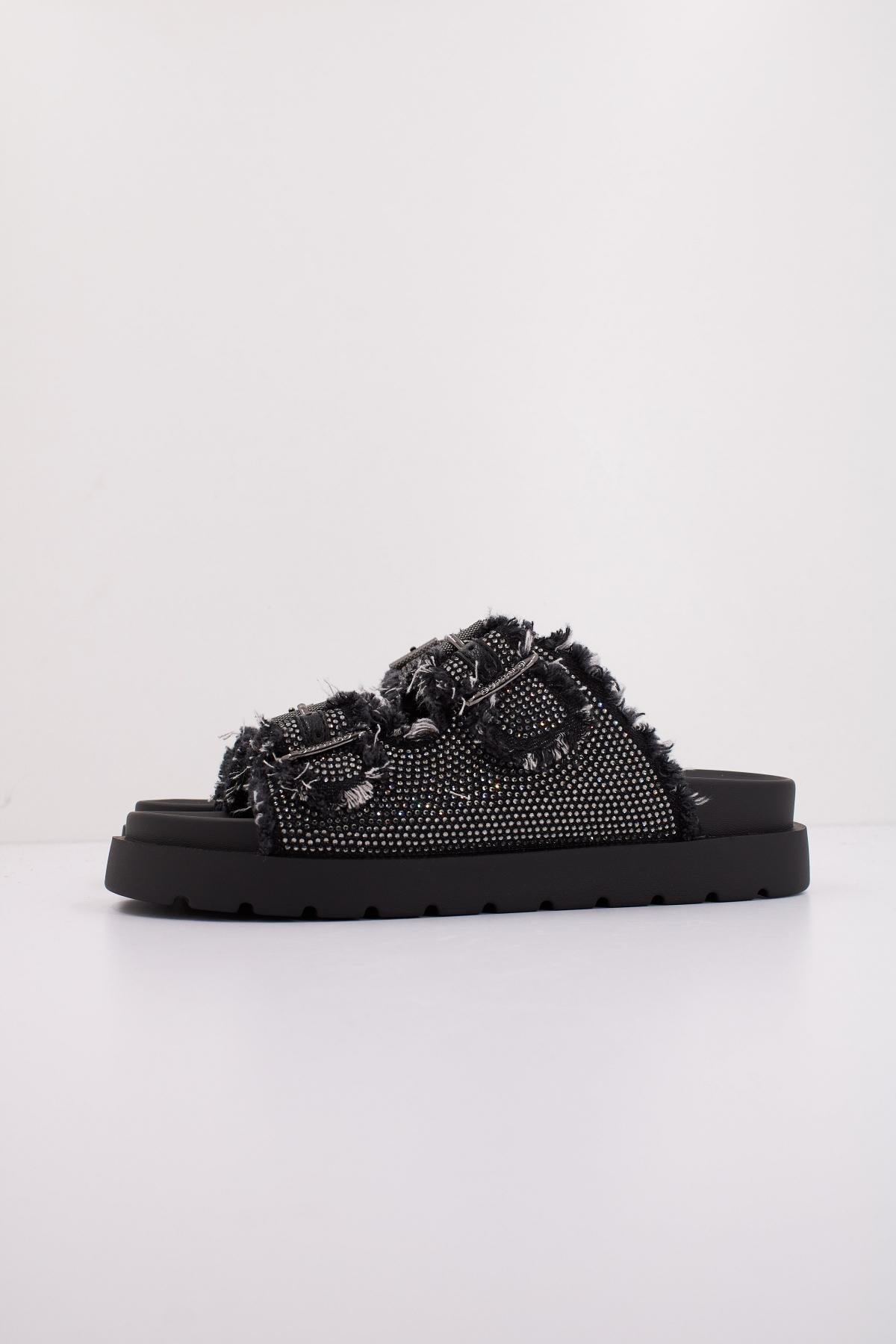 BUFFALO EVE ARI SPARK en color NEGRO  (1)