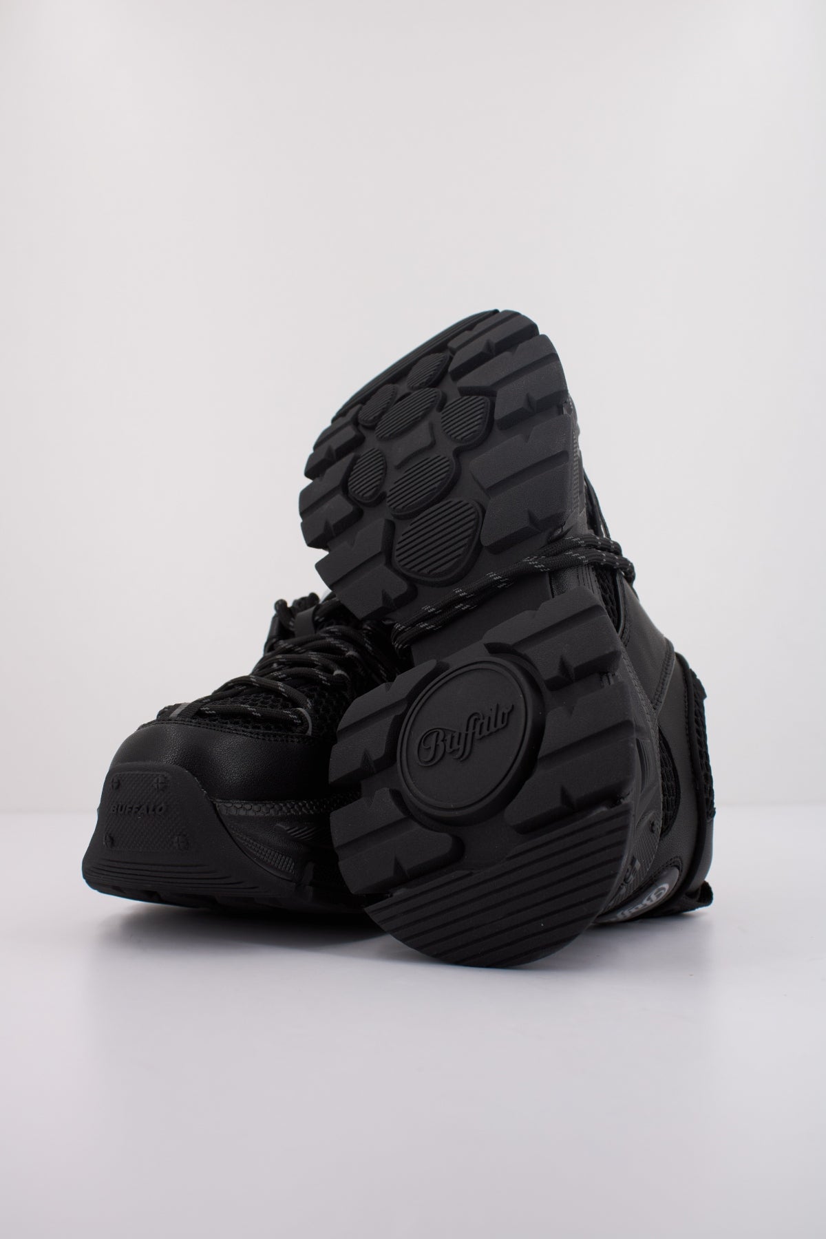 BUFFALO SATURN LACE en color NEGRO  (5)