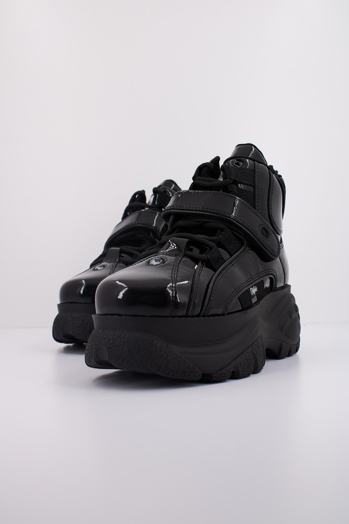 BUFFALO CALF LTP en color NEGRO  (2)