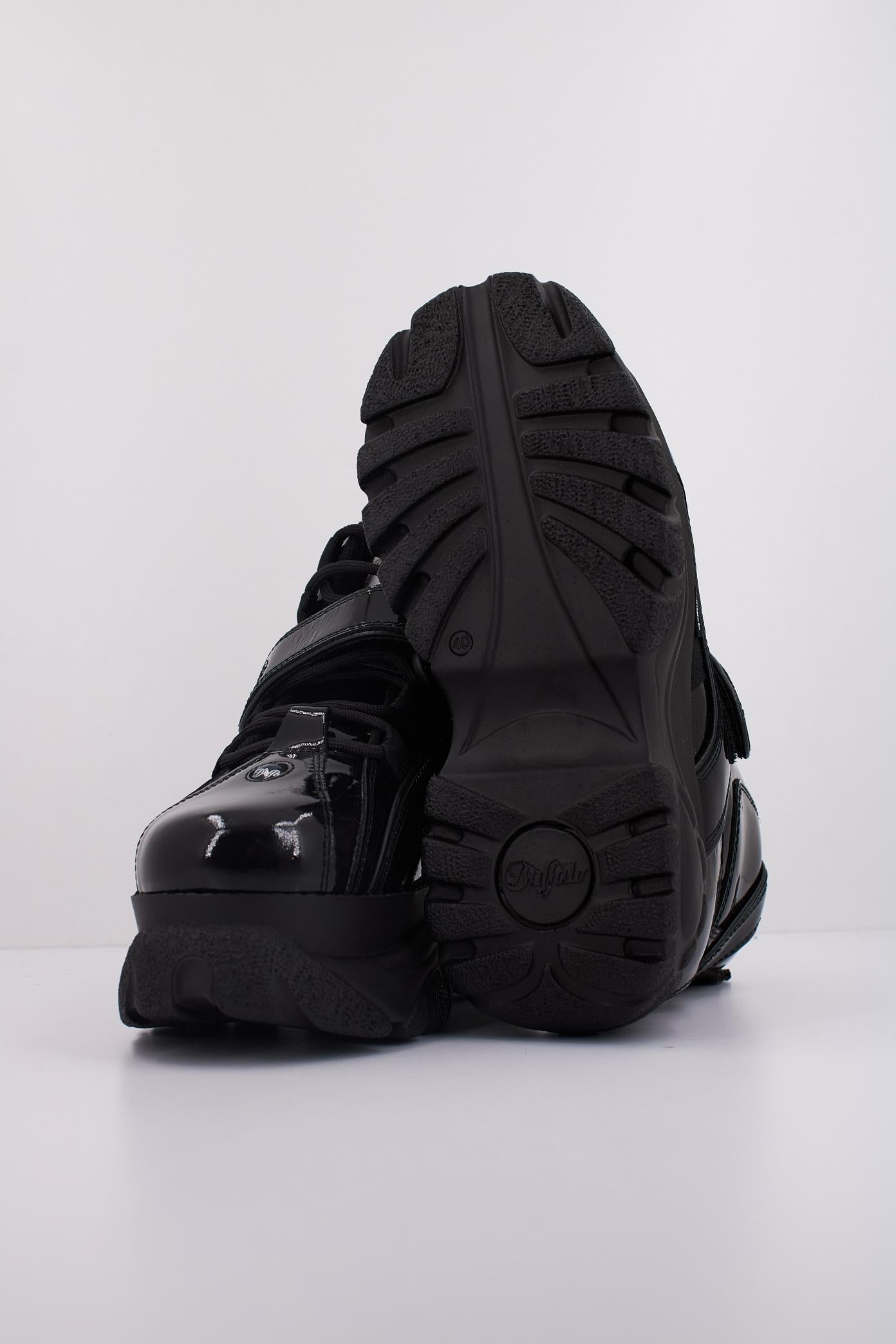 BUFFALO CALF LTP en color NEGRO  (5)