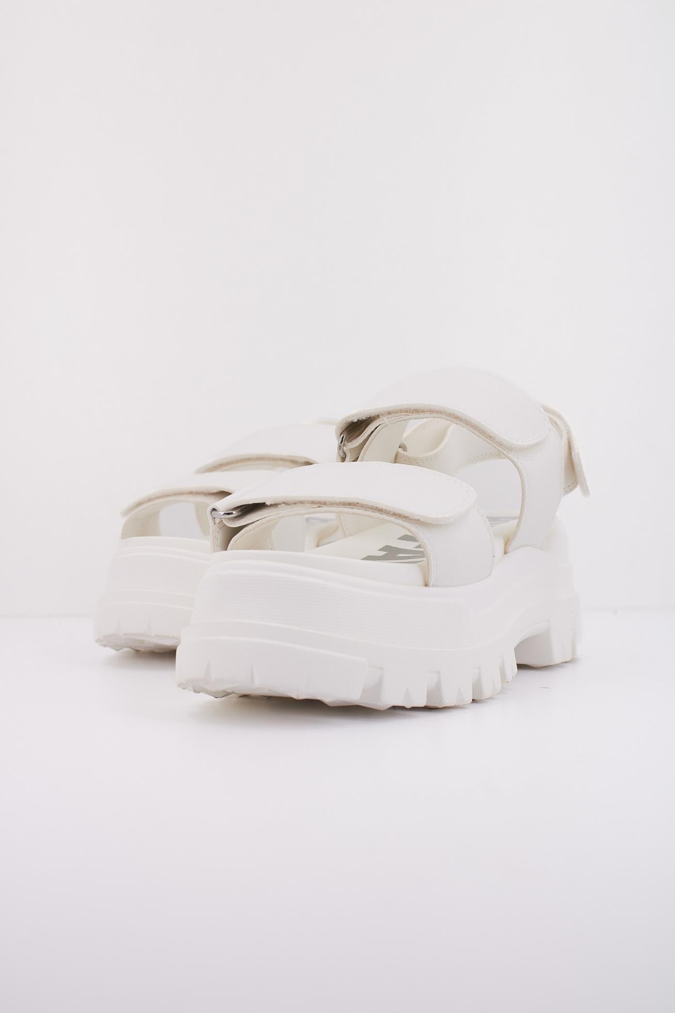 BUFFALO ASPHA SND en color BLANCO  (2)