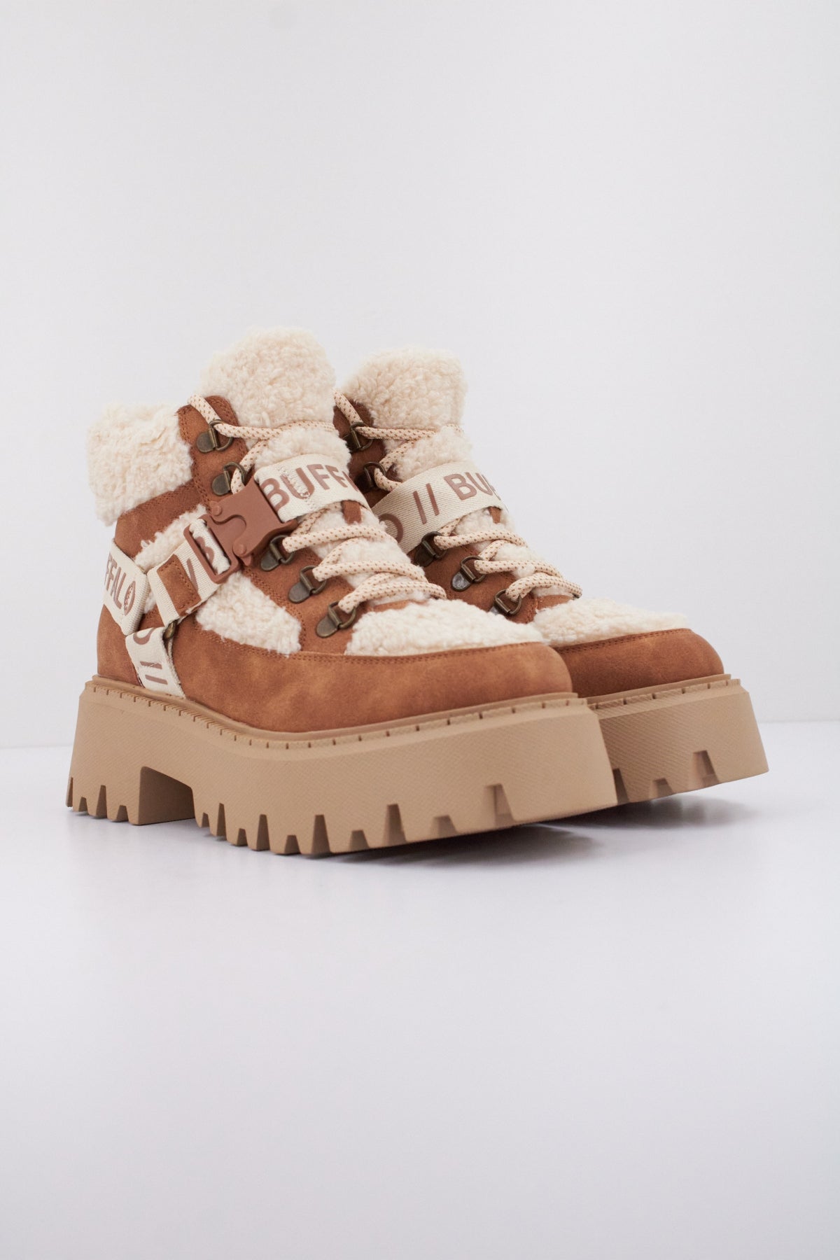 BUFFALO ASPEN COM MID WARM en color MARRON  (2)