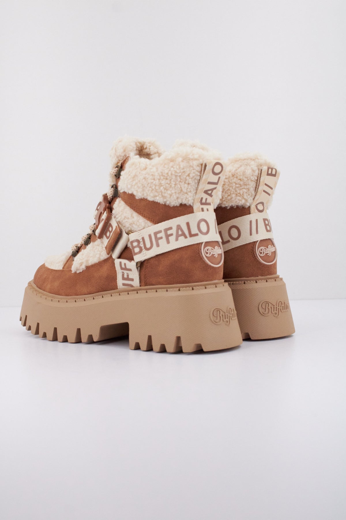 BUFFALO ASPEN COM MID WARM en color MARRON  (4)