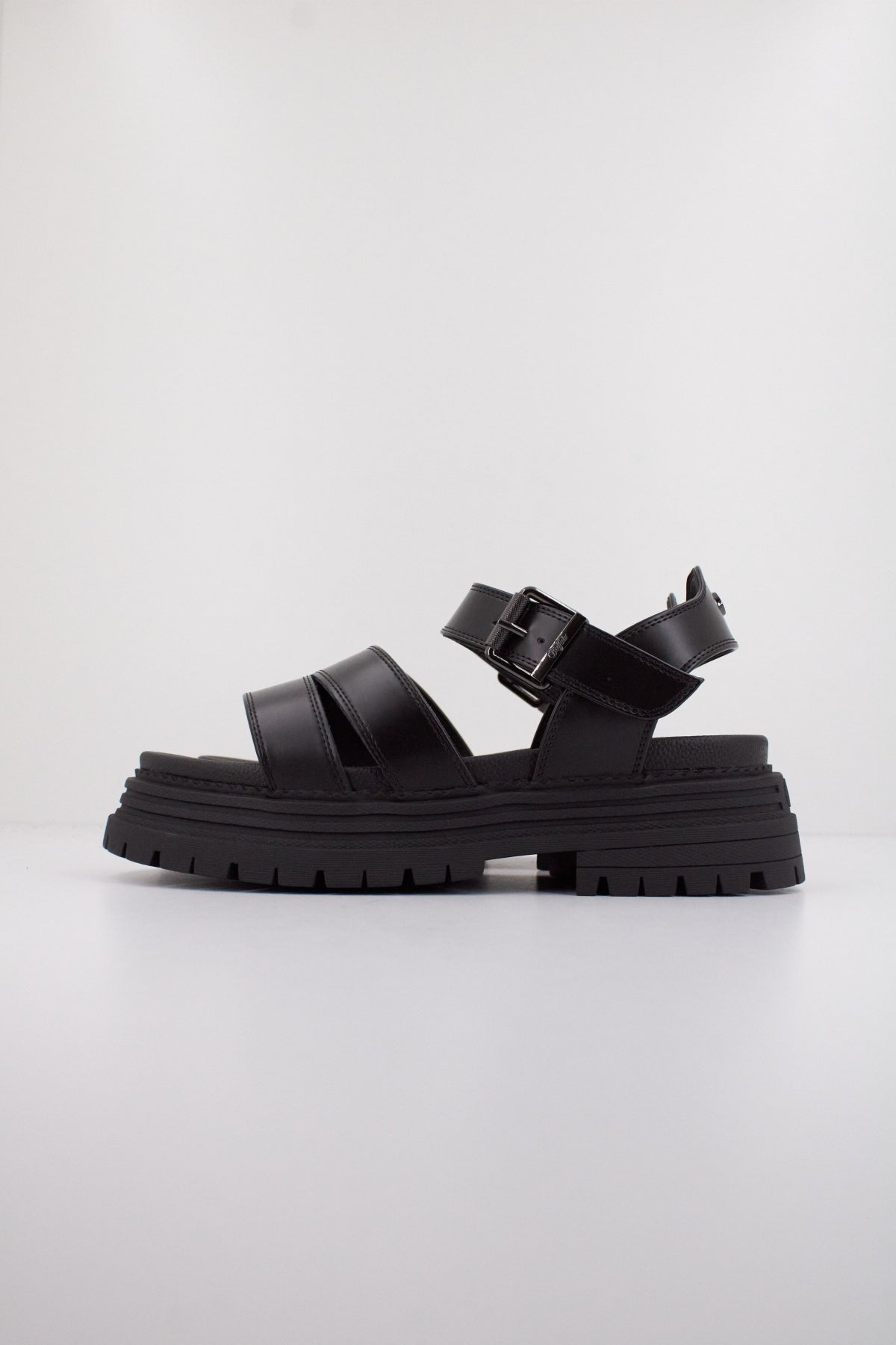 BUFFALO LENNOX TS en color NEGRO  (1)
