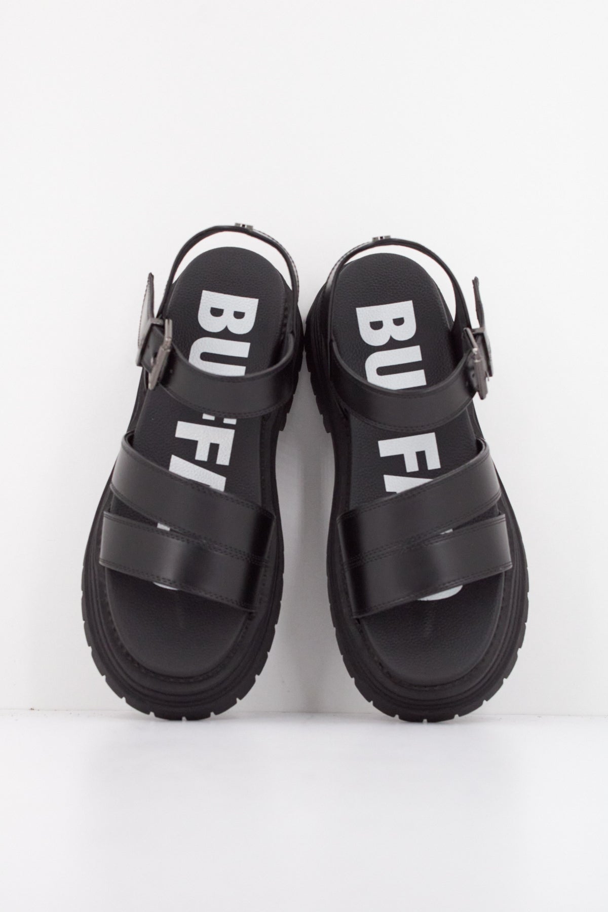 BUFFALO LENNOX TS en color NEGRO  (3)