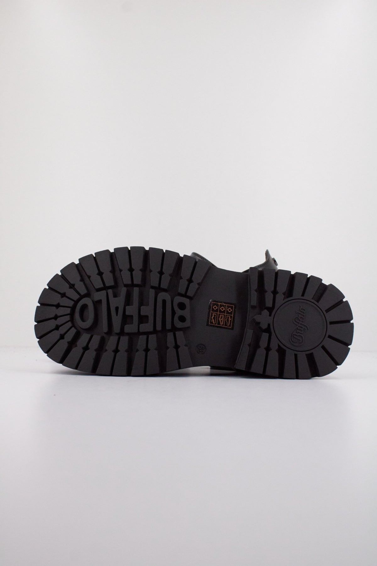 BUFFALO LENNOX TS en color NEGRO  (5)