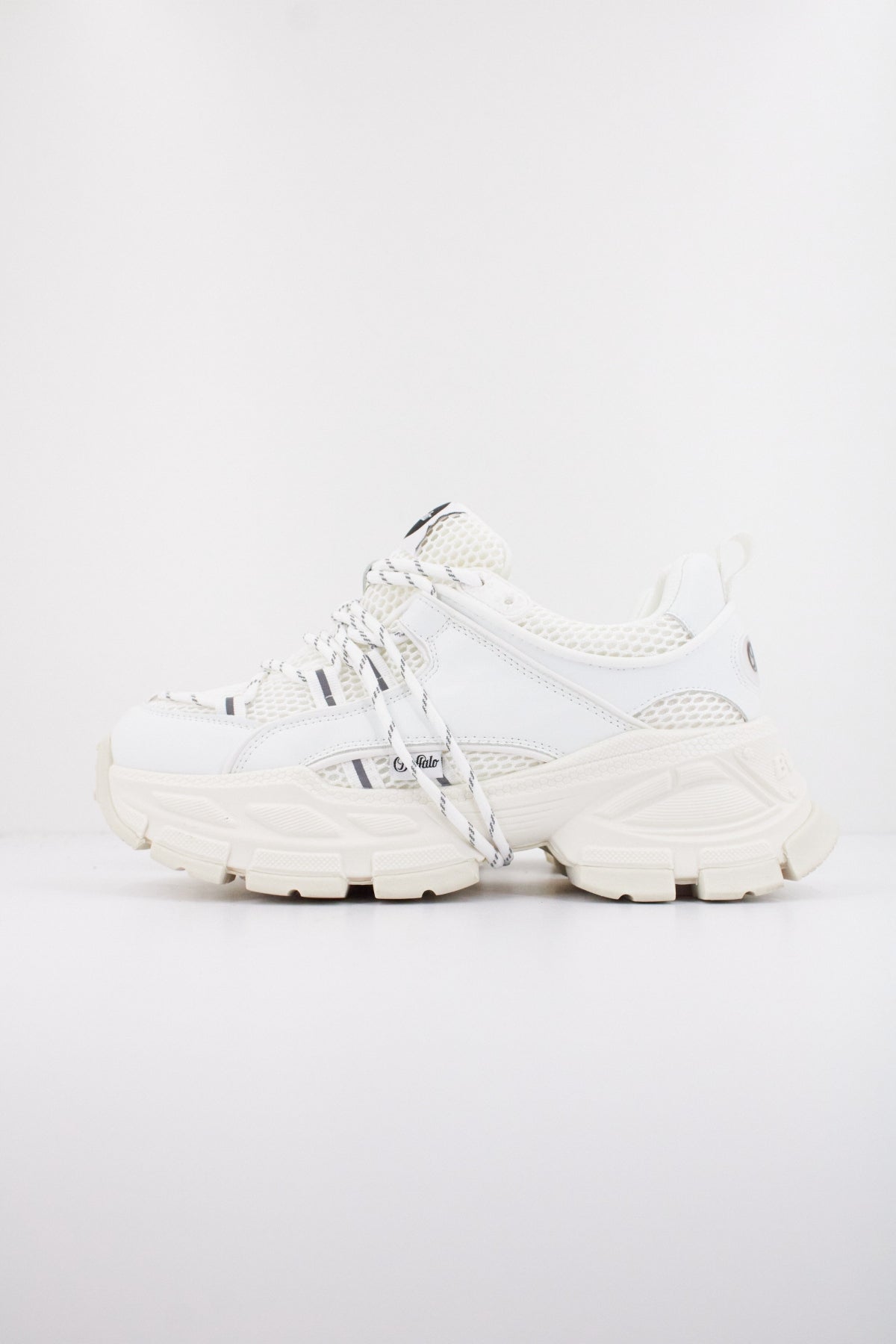 BUFFALO  SATURN LACE  en color BLANCO  (1)