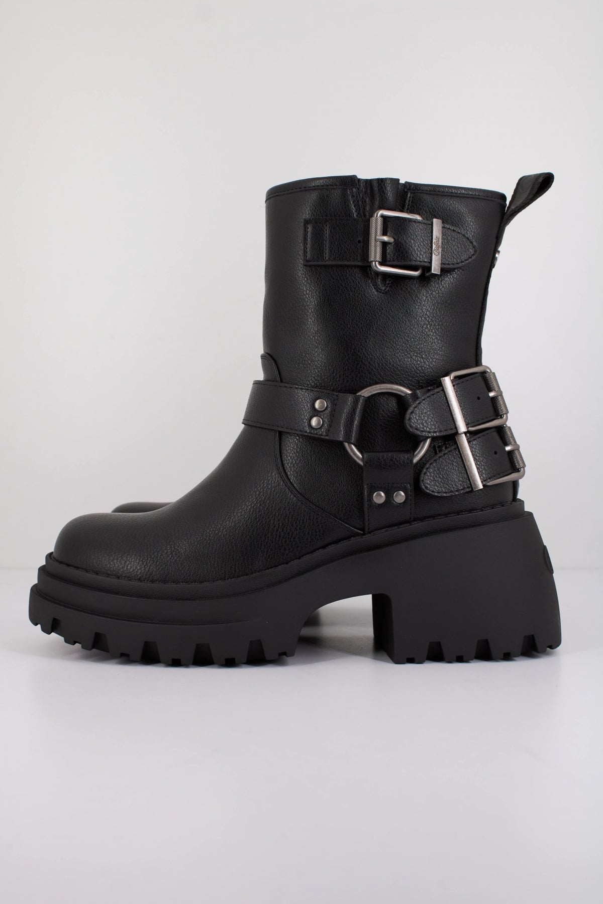 BUFFALO BRAVR BIKER LO en color NEGRO  (1)