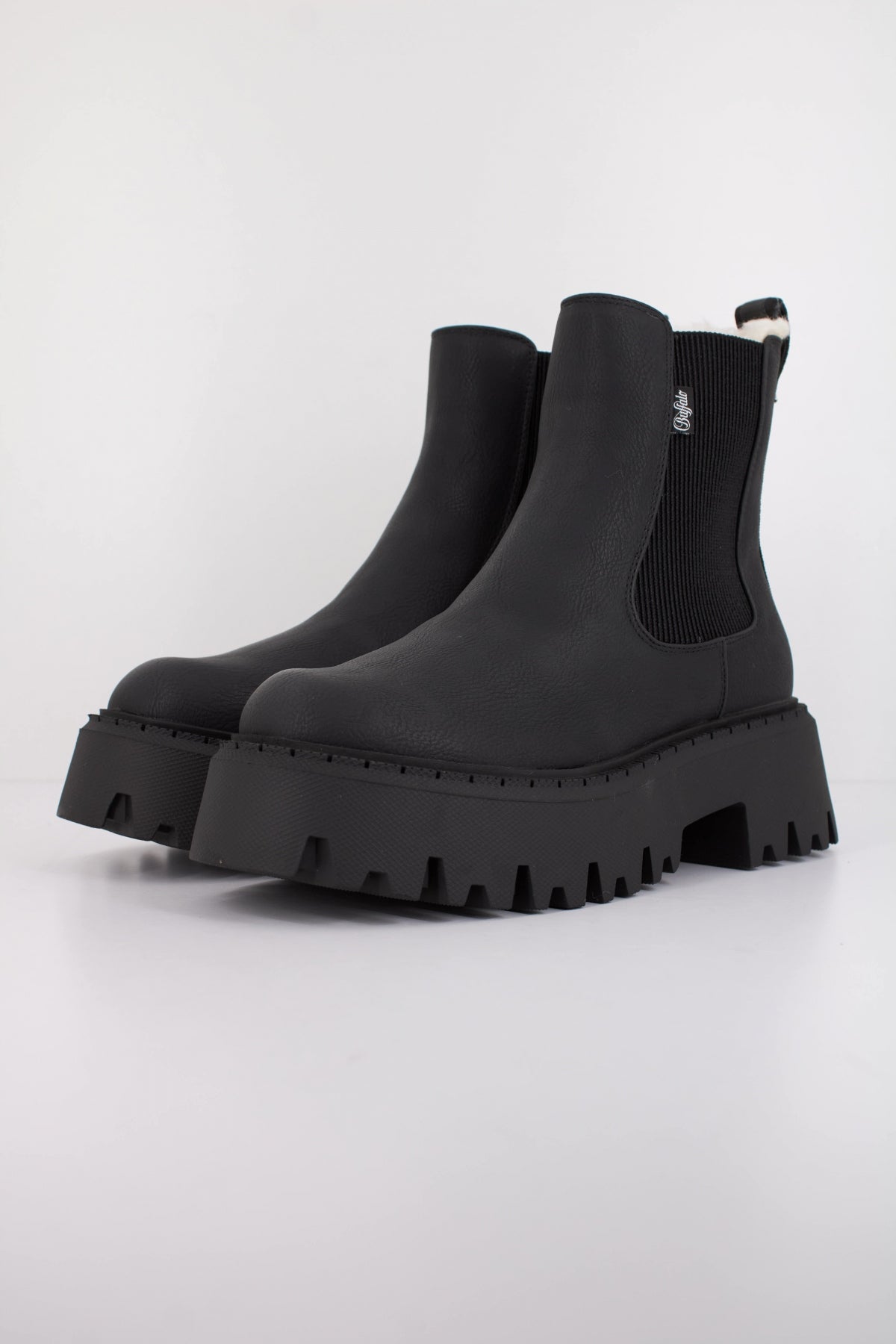 BUFFALO ASPEN CHELSEA WARM en color NEGRO  (2)