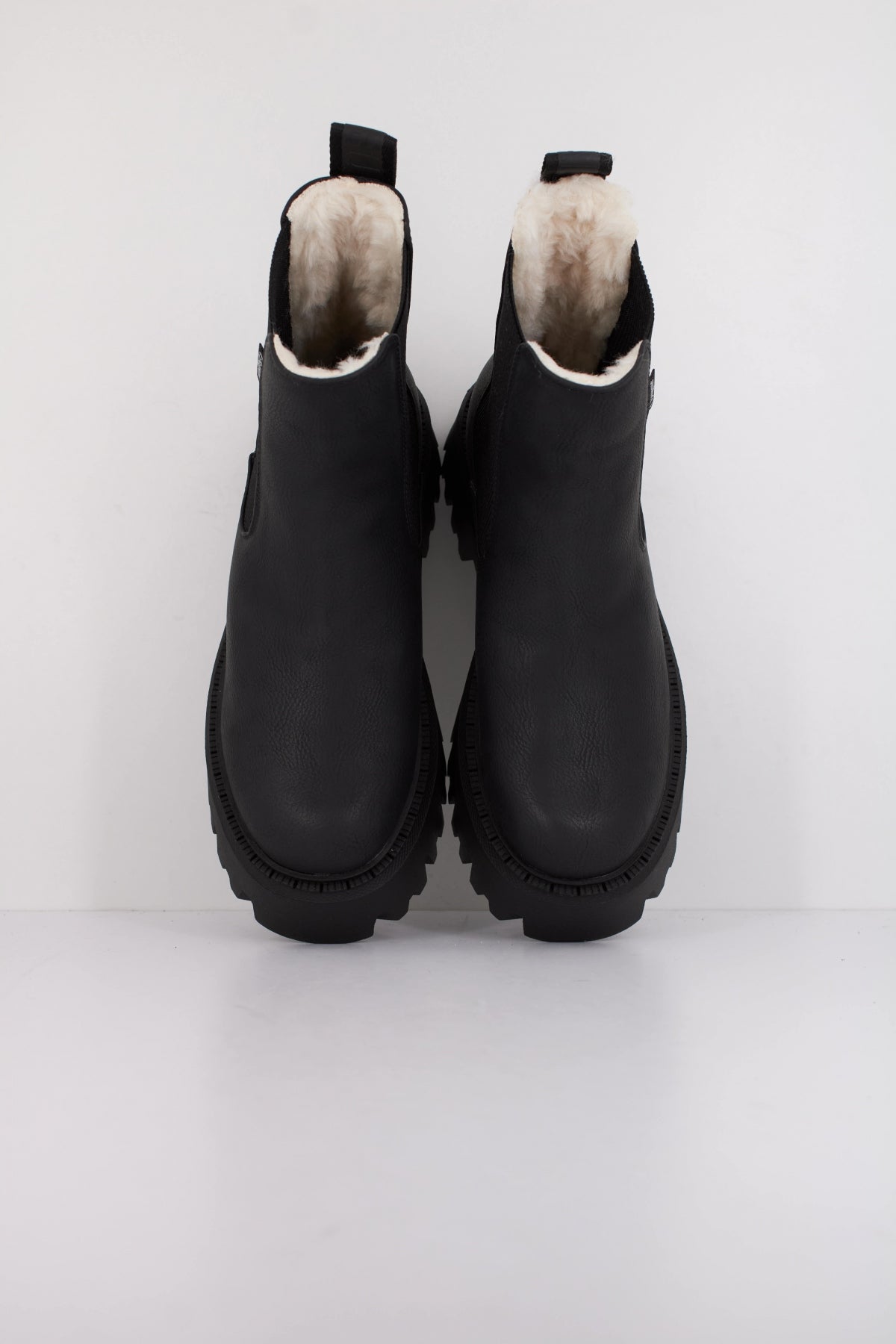 BUFFALO ASPEN CHELSEA WARM en color NEGRO  (5)