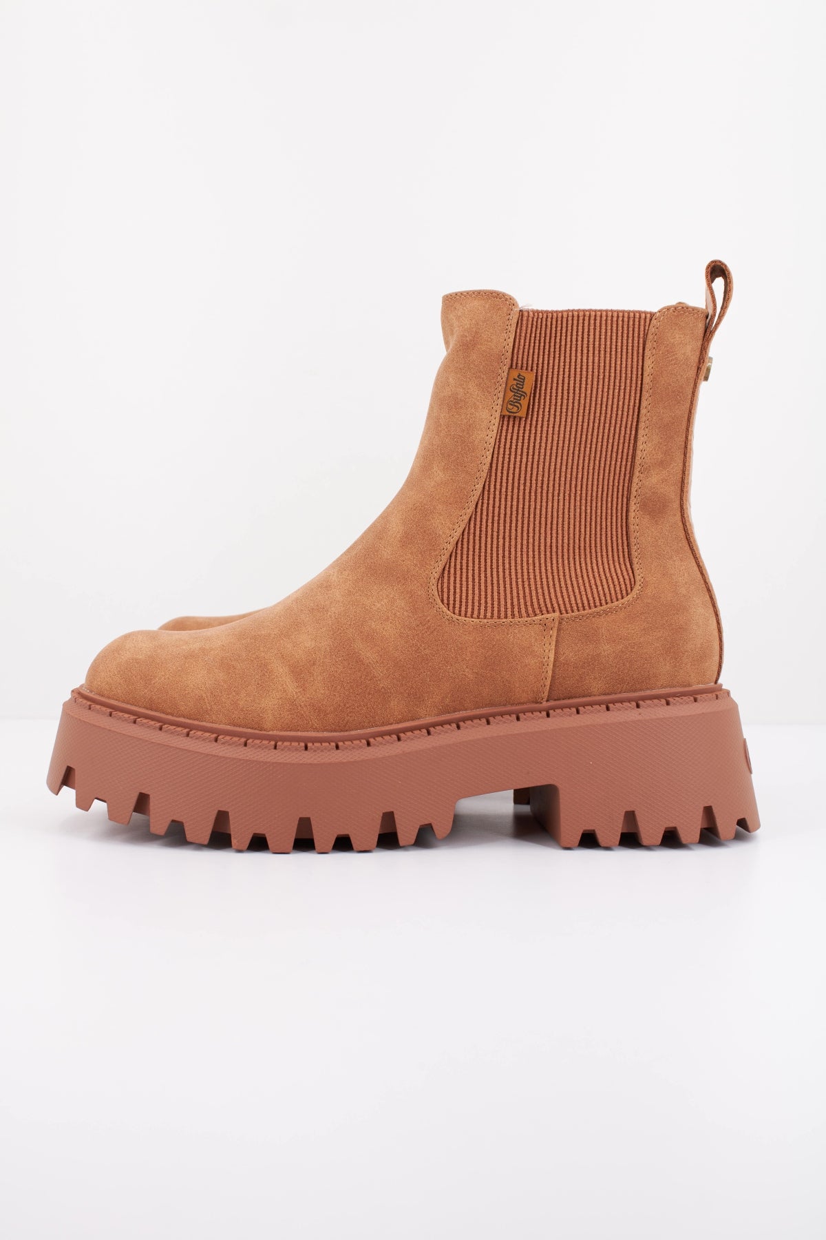 BUFFALO ASPEN CHELSEA WARM VE en color MARRON  (1)