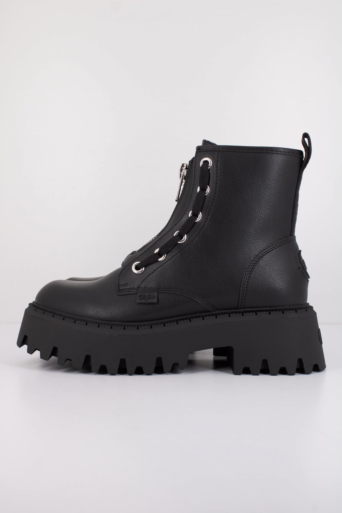 BUFFALO  ASPEN FRONT ZIP  en color NEGRO  (1)