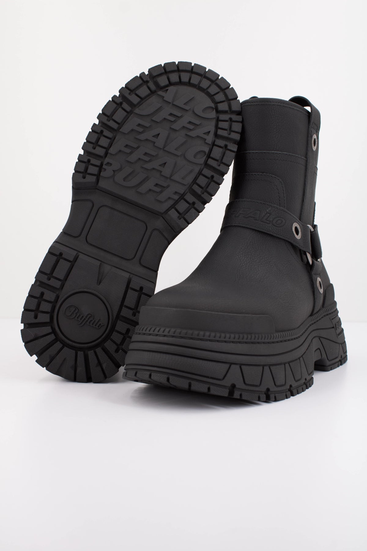 BUFFALO FUSION BIKER MID  en color NEGRO  (5)