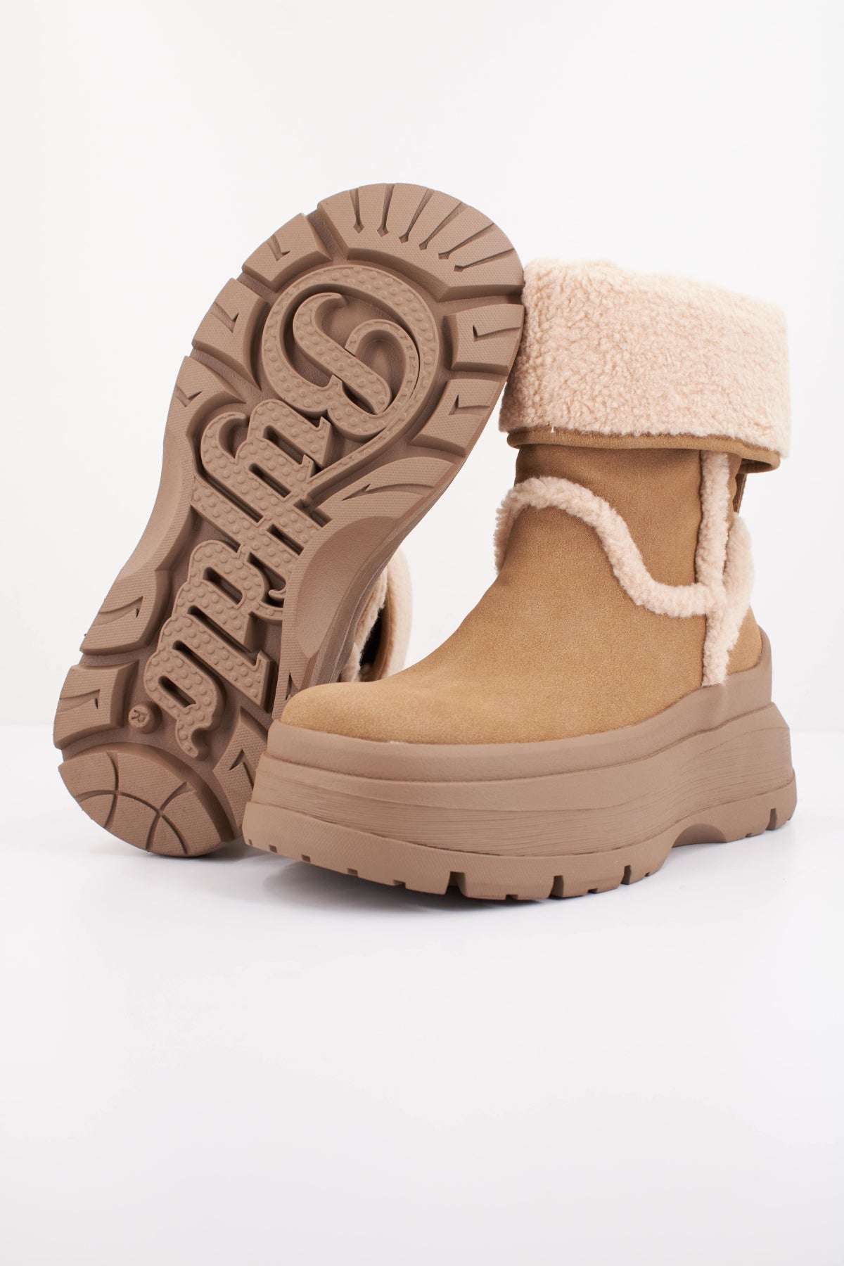 BUFFALO OLYMPIA FOLD BOOT WAR en color MARRON CLARO  (5)