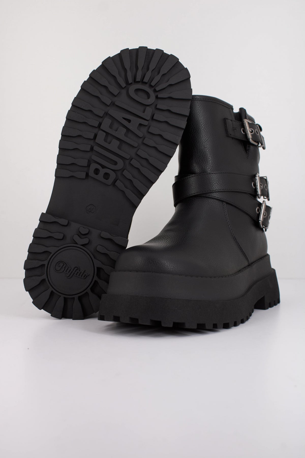 BUFFALO PLUTO FARMER BIKER en color NEGRO  (5)