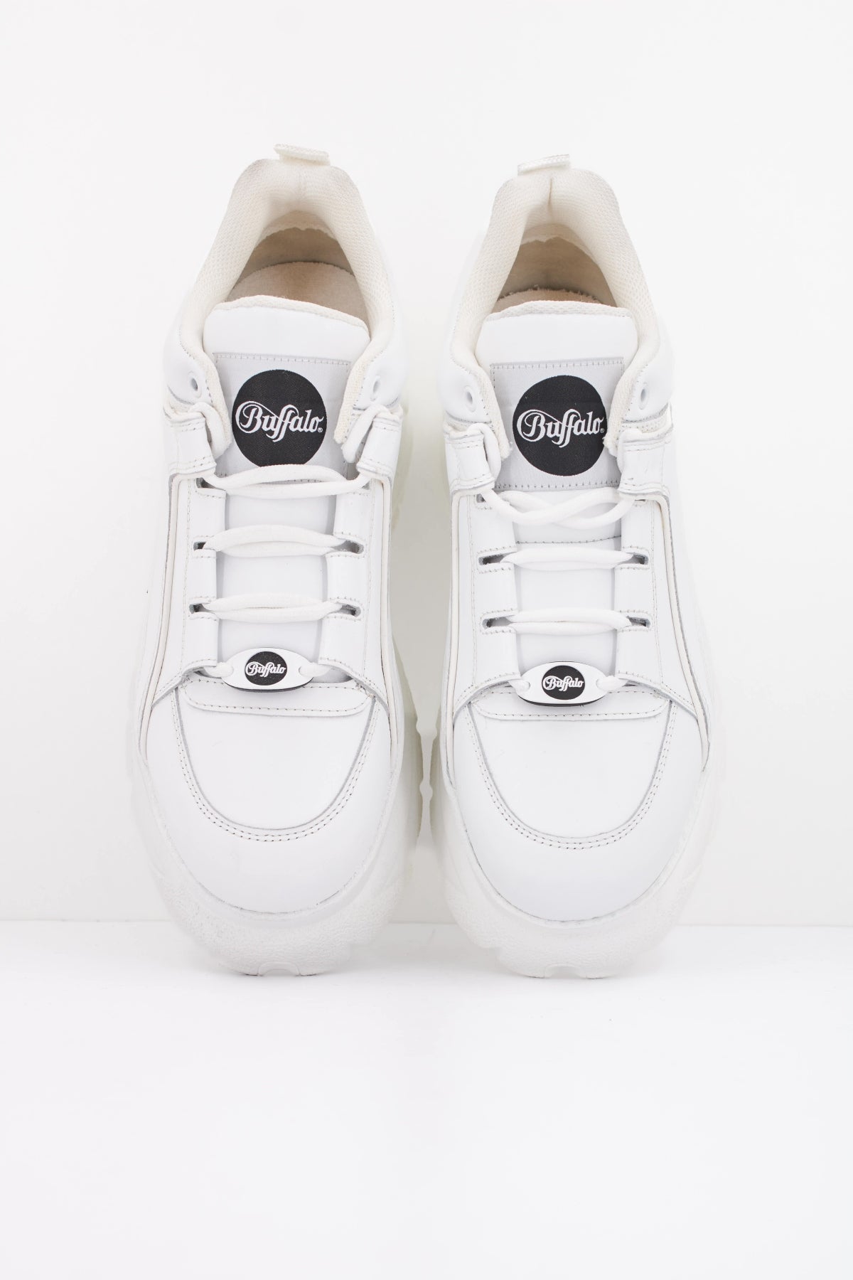 BUFFALO   . CALF en color BLANCO  (3)