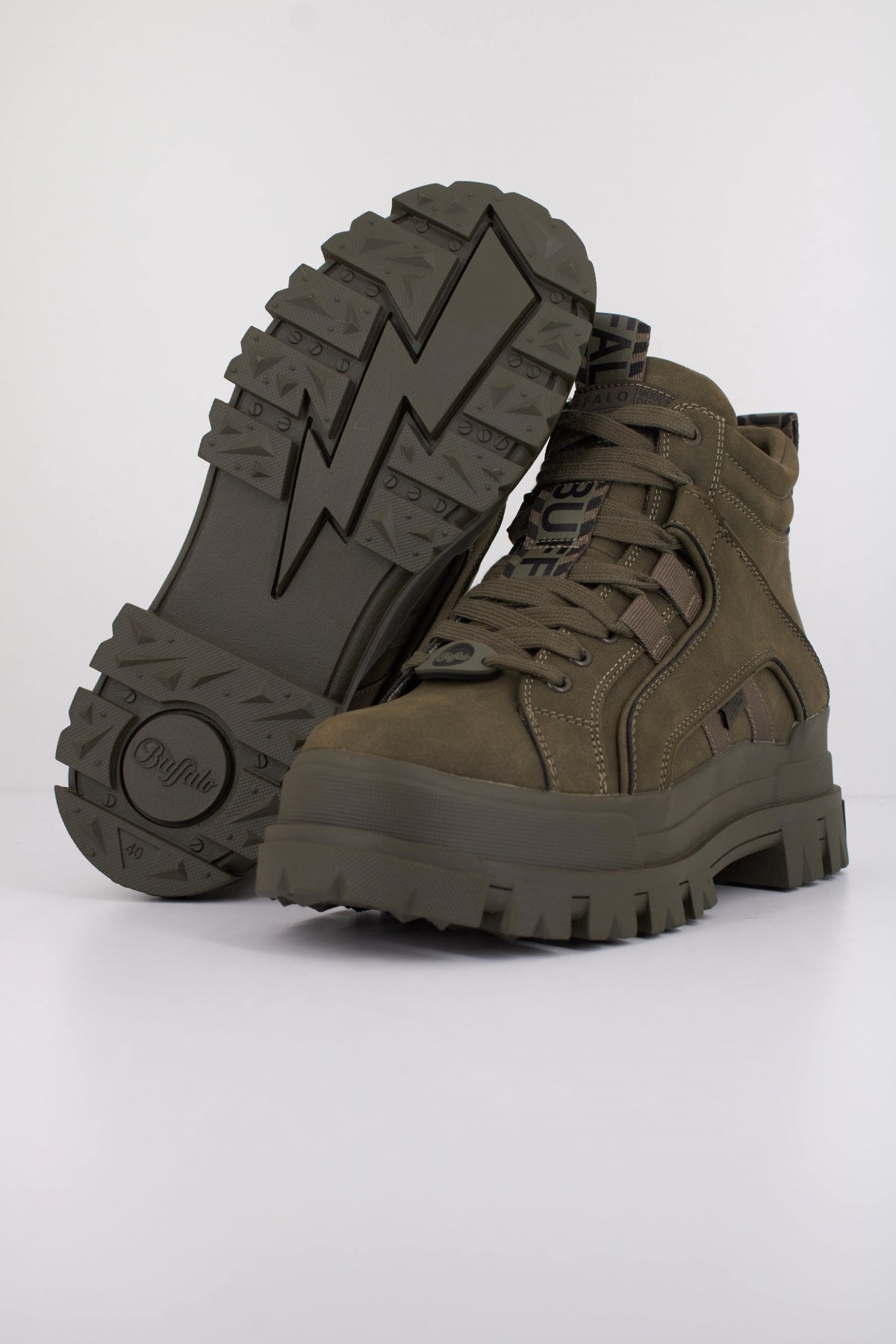 BUFFALO ASPHA NC MID VEGAN NU en color VERDE  (4)