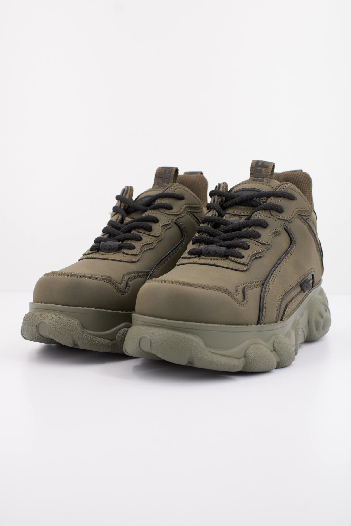 BUFFALO CLD CHAI VEGAN N en color VERDE  (2)