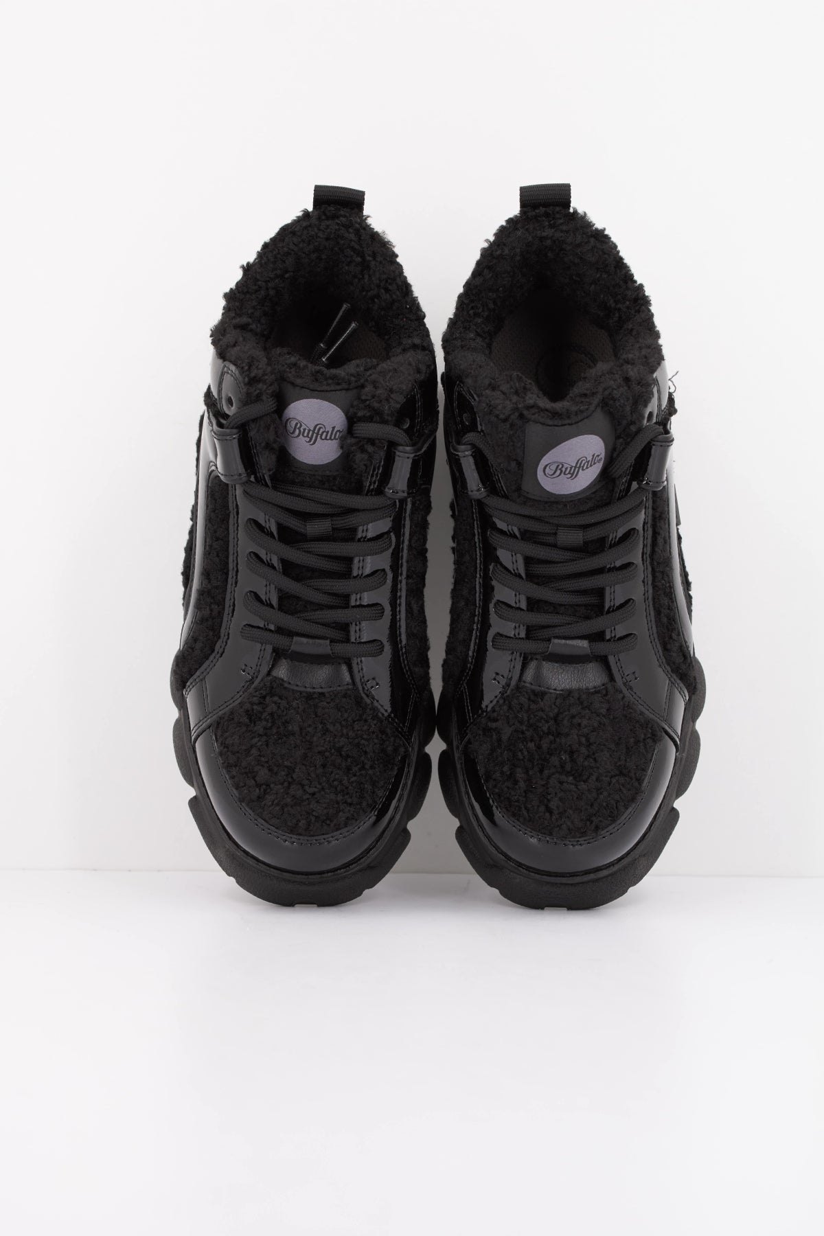 BUFFALO CLD CORIN WARM V en color NEGRO  (3)