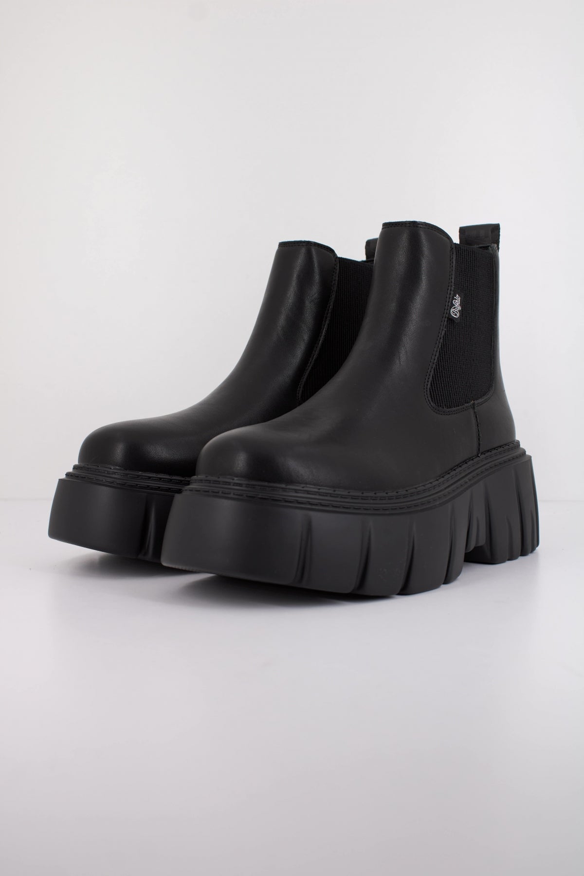 BUFFALO ZESPHER CHELSEA en color NEGRO  (2)