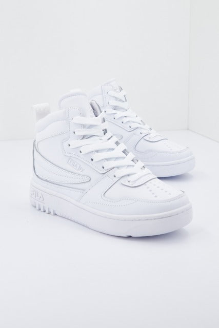 FILA  FXVENTUNO LE en color BLANCO  (1)