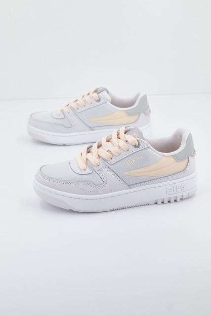 FILA  FXVENTUNO KITE  WMN en color MULTICOLOR  (2)