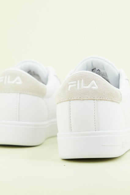 FILA LUSSO WMN en color BLANCO  (3)