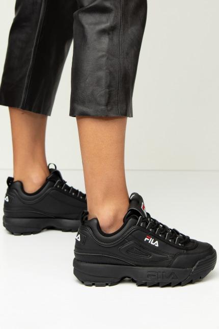 FILA DISRUPTOR LOW en color NEGRO  (5)