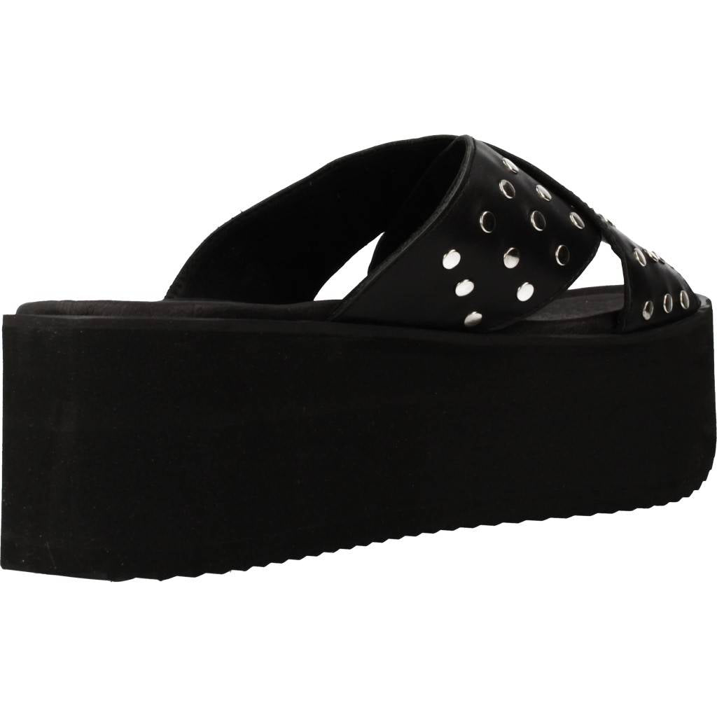 CLOVER C en color NEGRO  (3)