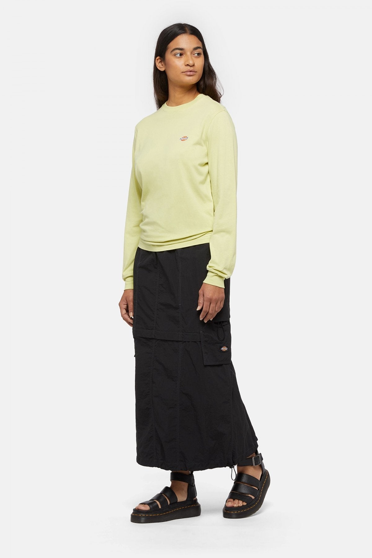 DICKIES JACKSON SKIRT W en color NEGRO  (4)