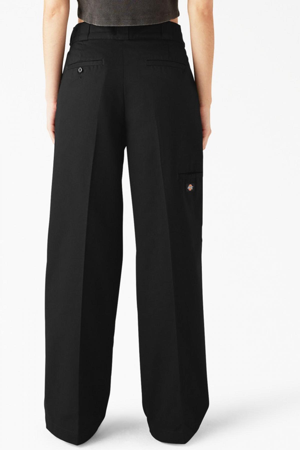 DICKIES PLEATED MULTI POCKET W en color NEGRO  (3)