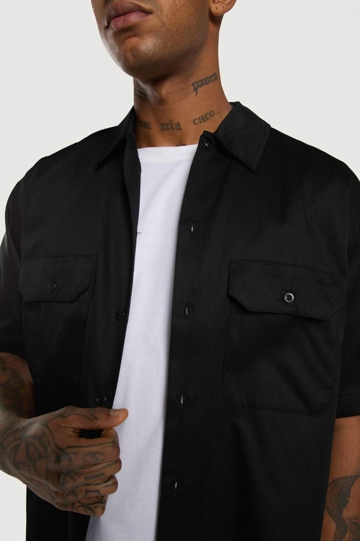 DICKIES WORK SHIRT SS REC BLAC en color NEGRO  (4)