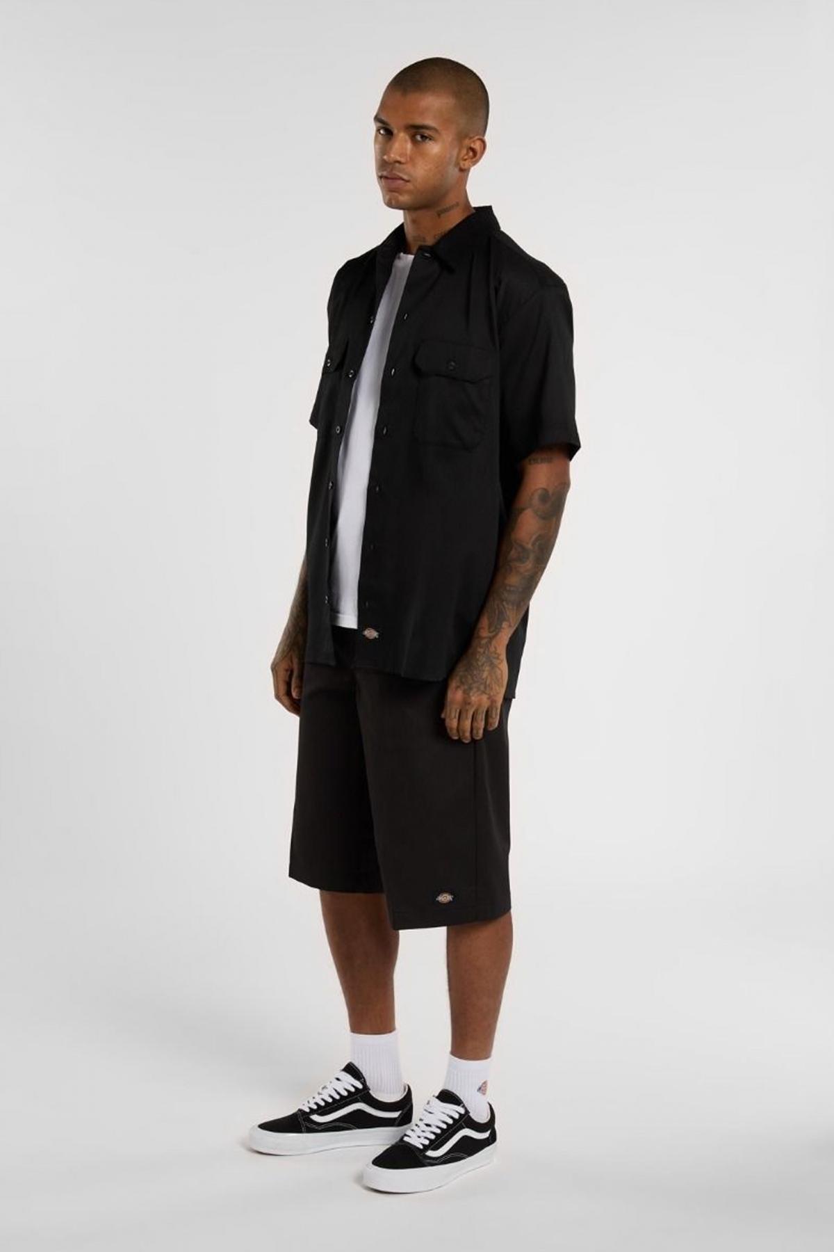 DICKIES WORK SHIRT SS REC BLAC en color NEGRO  (5)