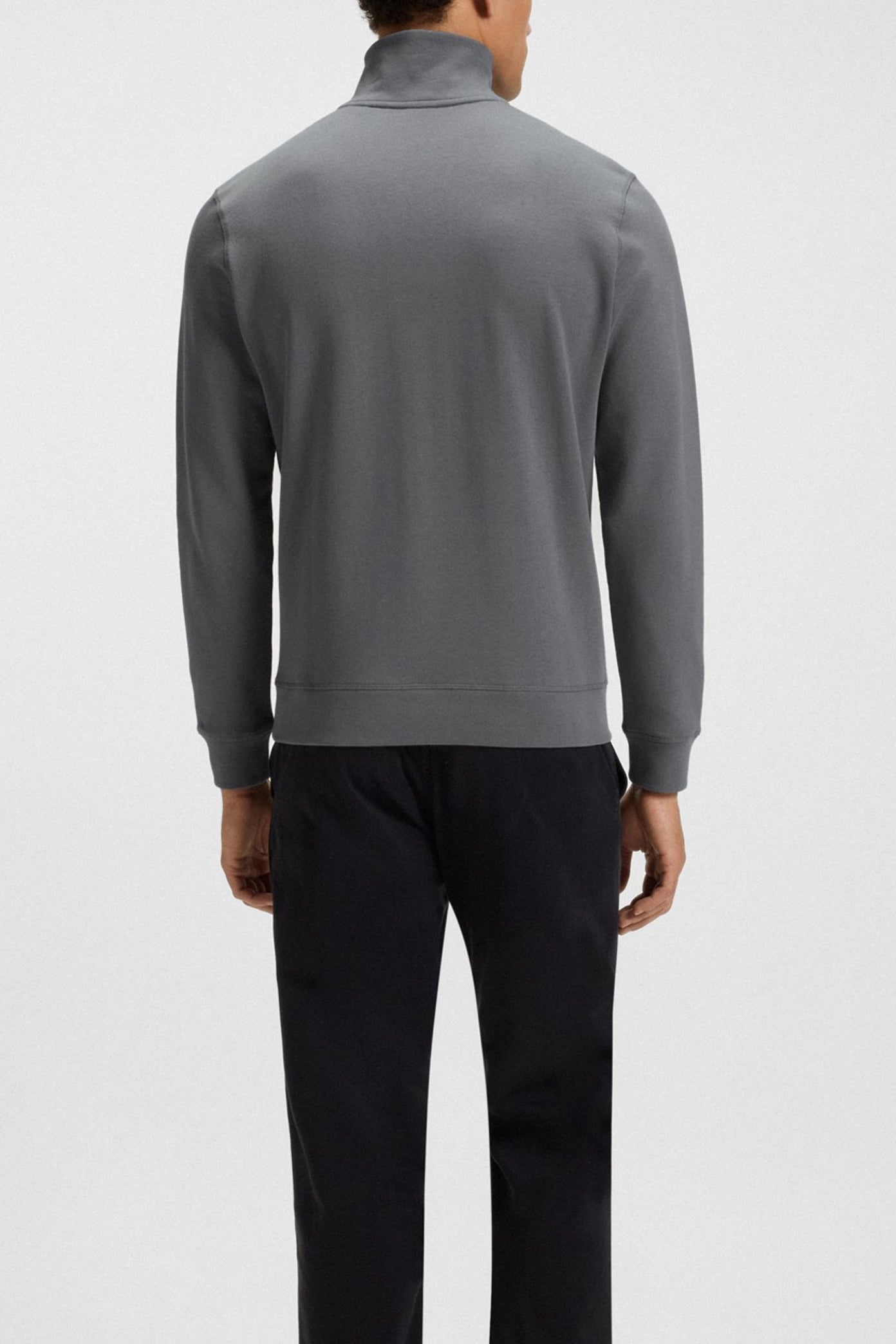 BOSS ZETRUST en color GRIS  (2)