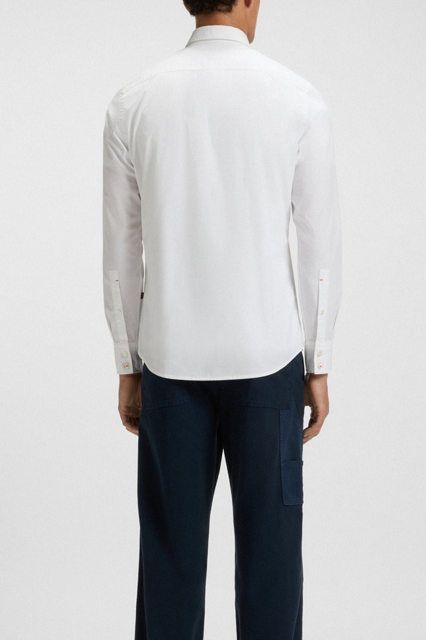 BOSS  RELEGANT  M  en color BLANCO  (2)