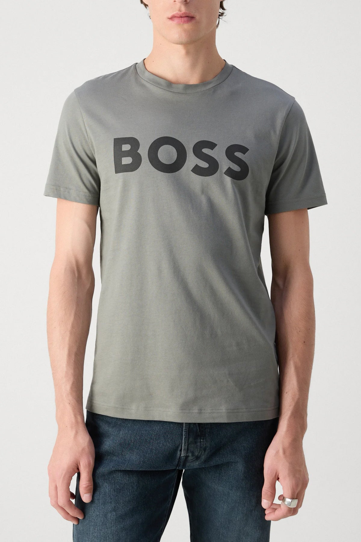 HUGO BOSS  THINKING   en color GRIS  (1)