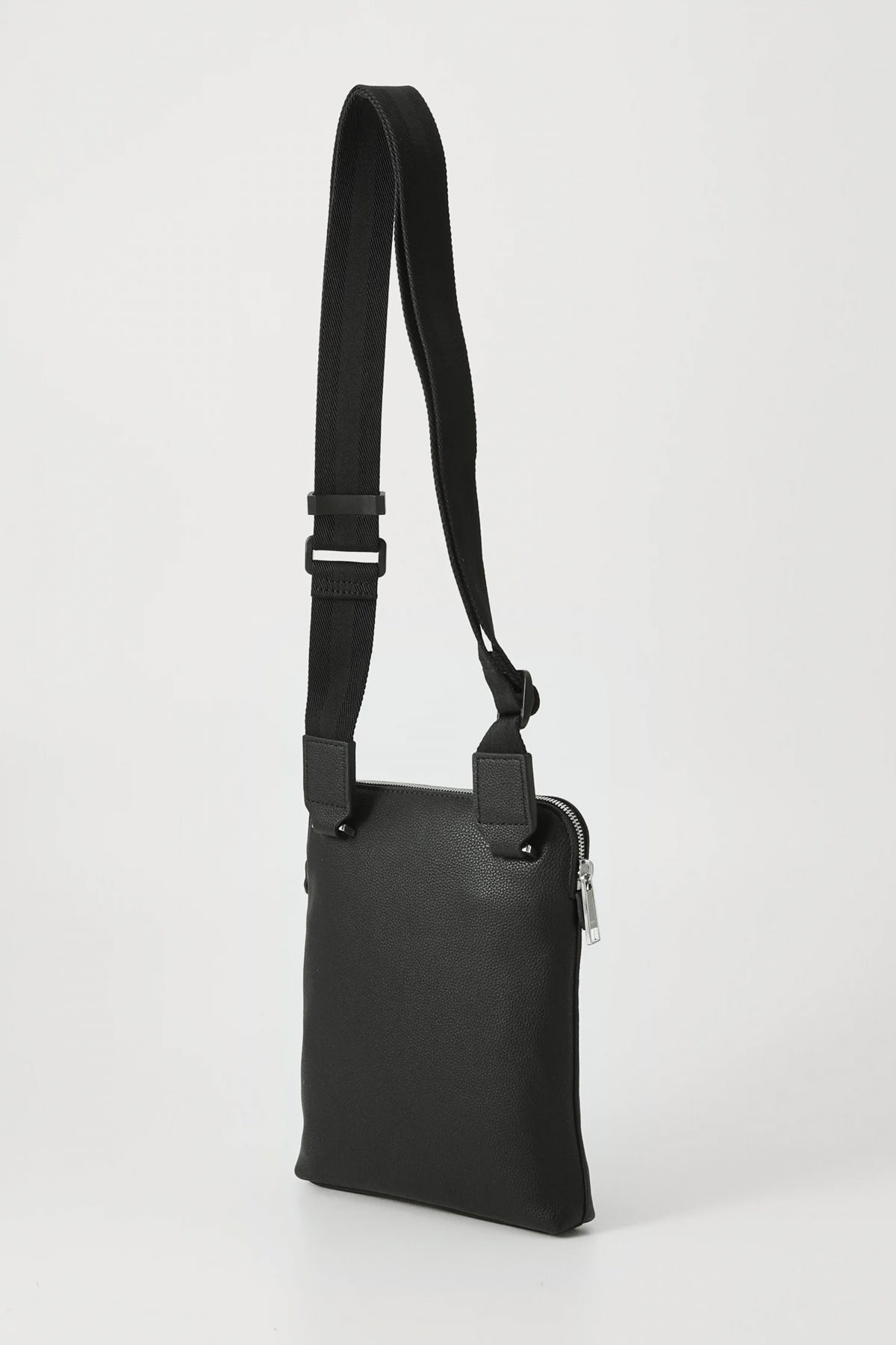 BOSS RAY S ZIP ENV N en color NEGRO  (2)