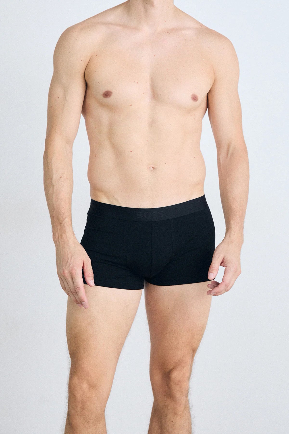 HUGO BOSS TRUNK P BOSS ONE en color NEGRO  (2)